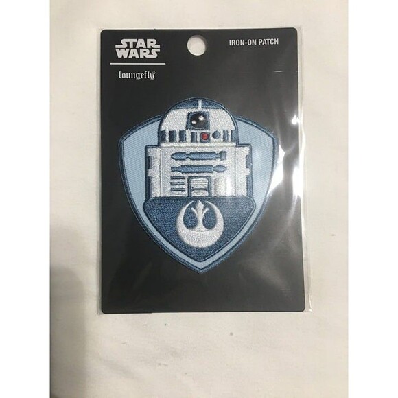 Star Wars R2D2 Iron on Patch - Picture 1 of 1